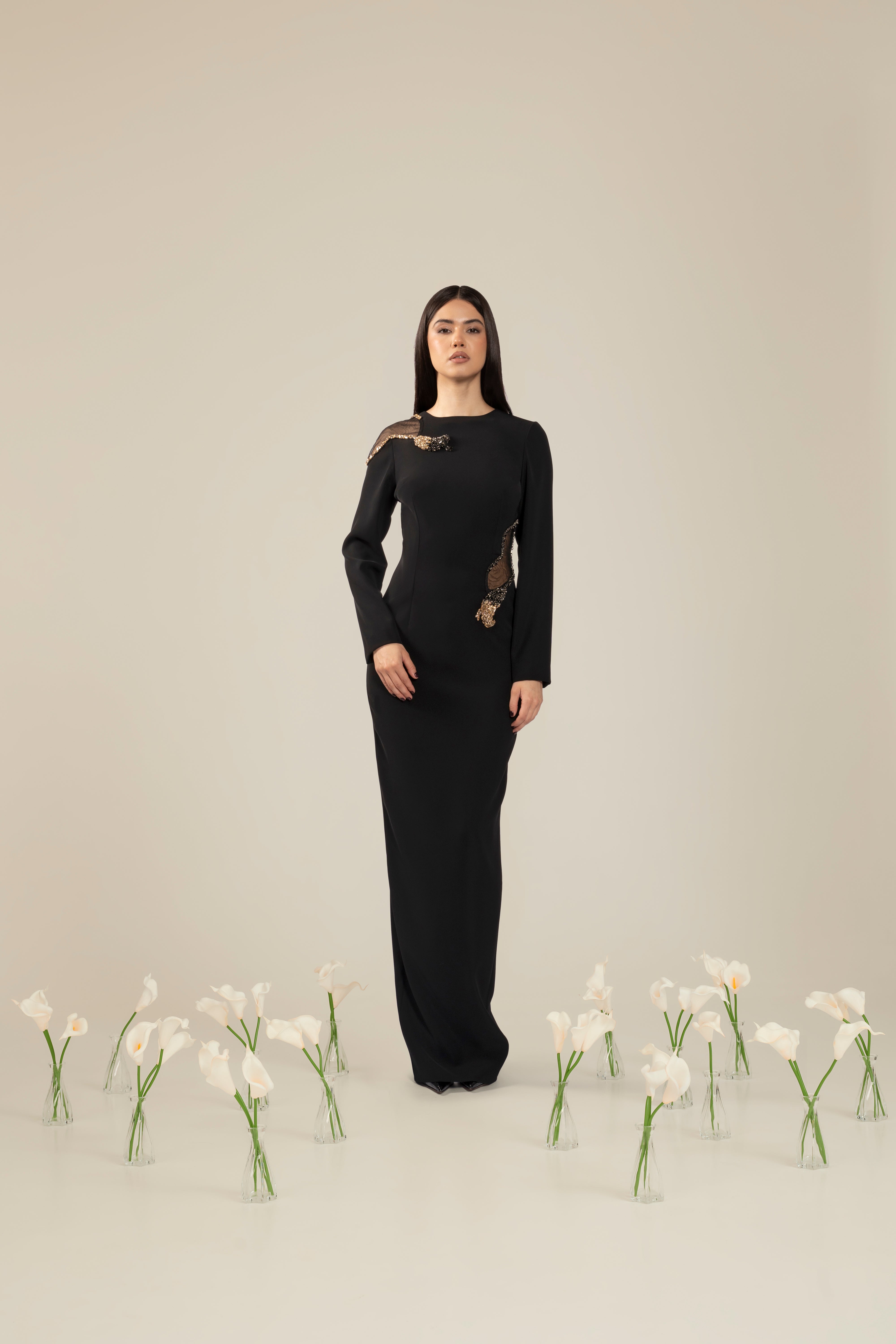 Rochie conica lunga cu decupaje si aplicatie tip Cala Araftu Couture