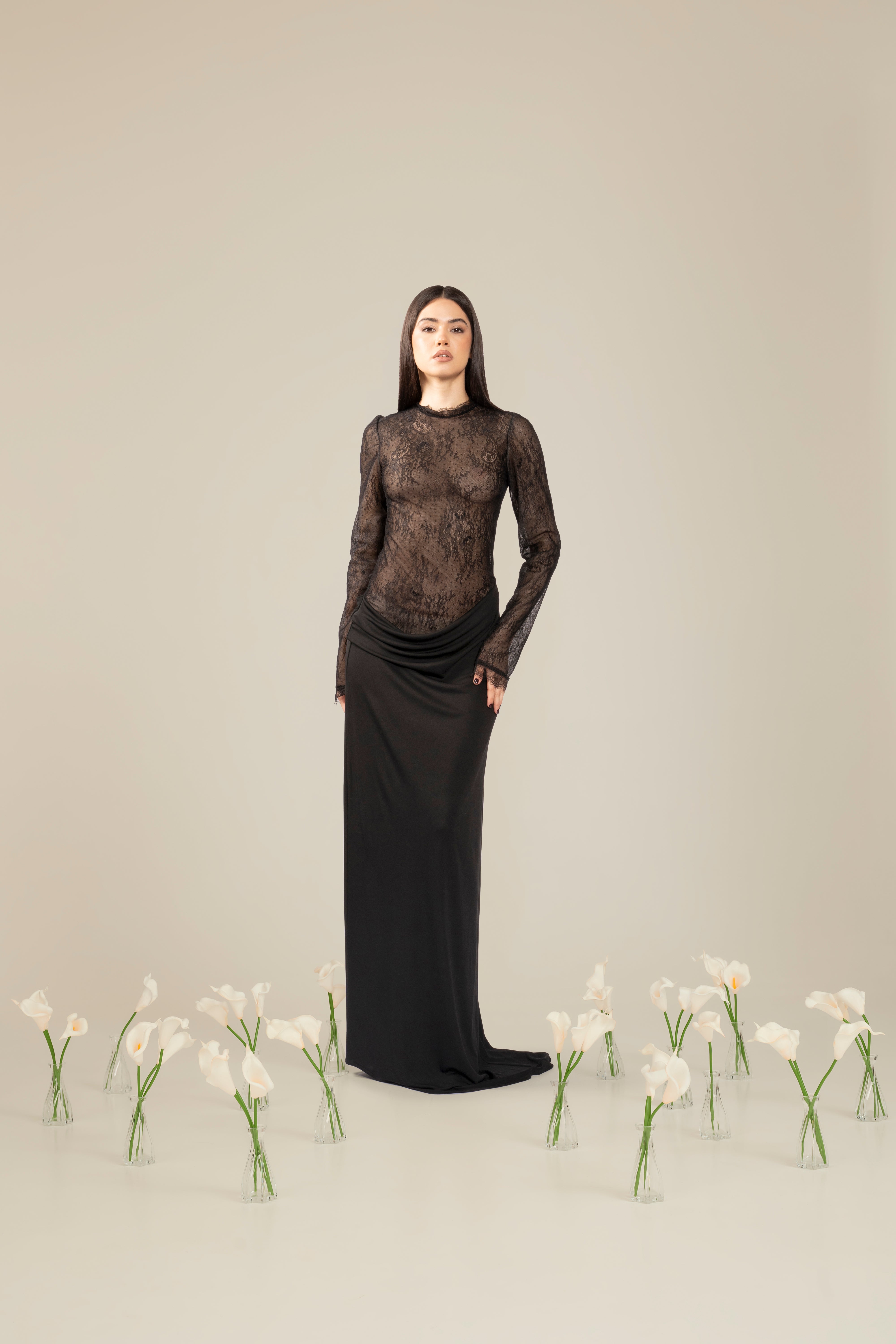 Rochie de seara cu dantela chantily si fusta cu falduri Araftu Couture