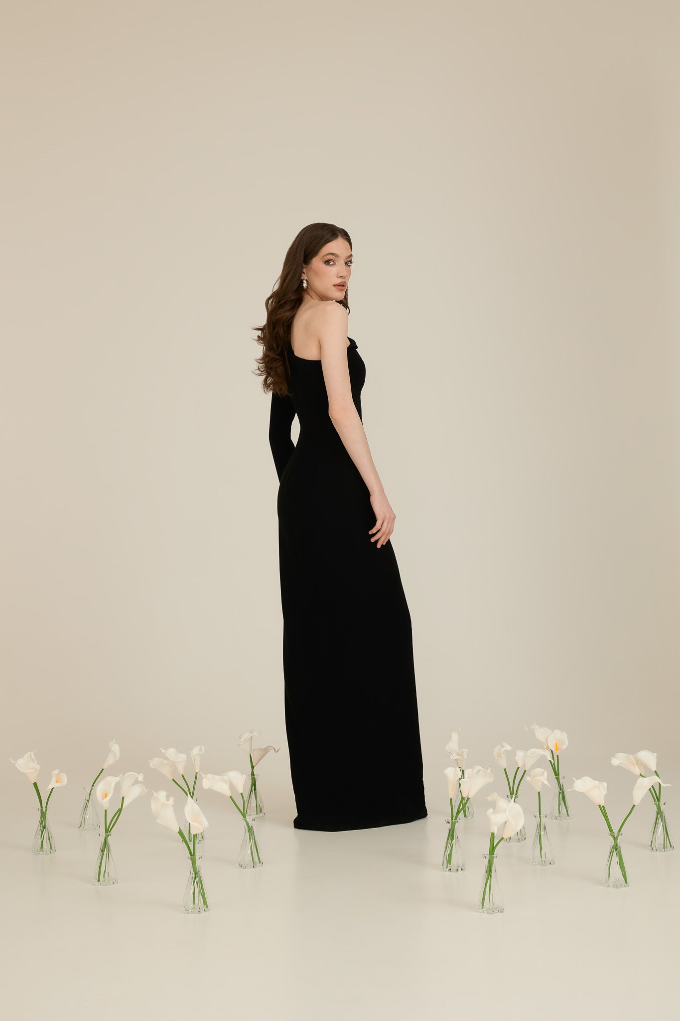 Evening Dress on One Shoulder with Slit