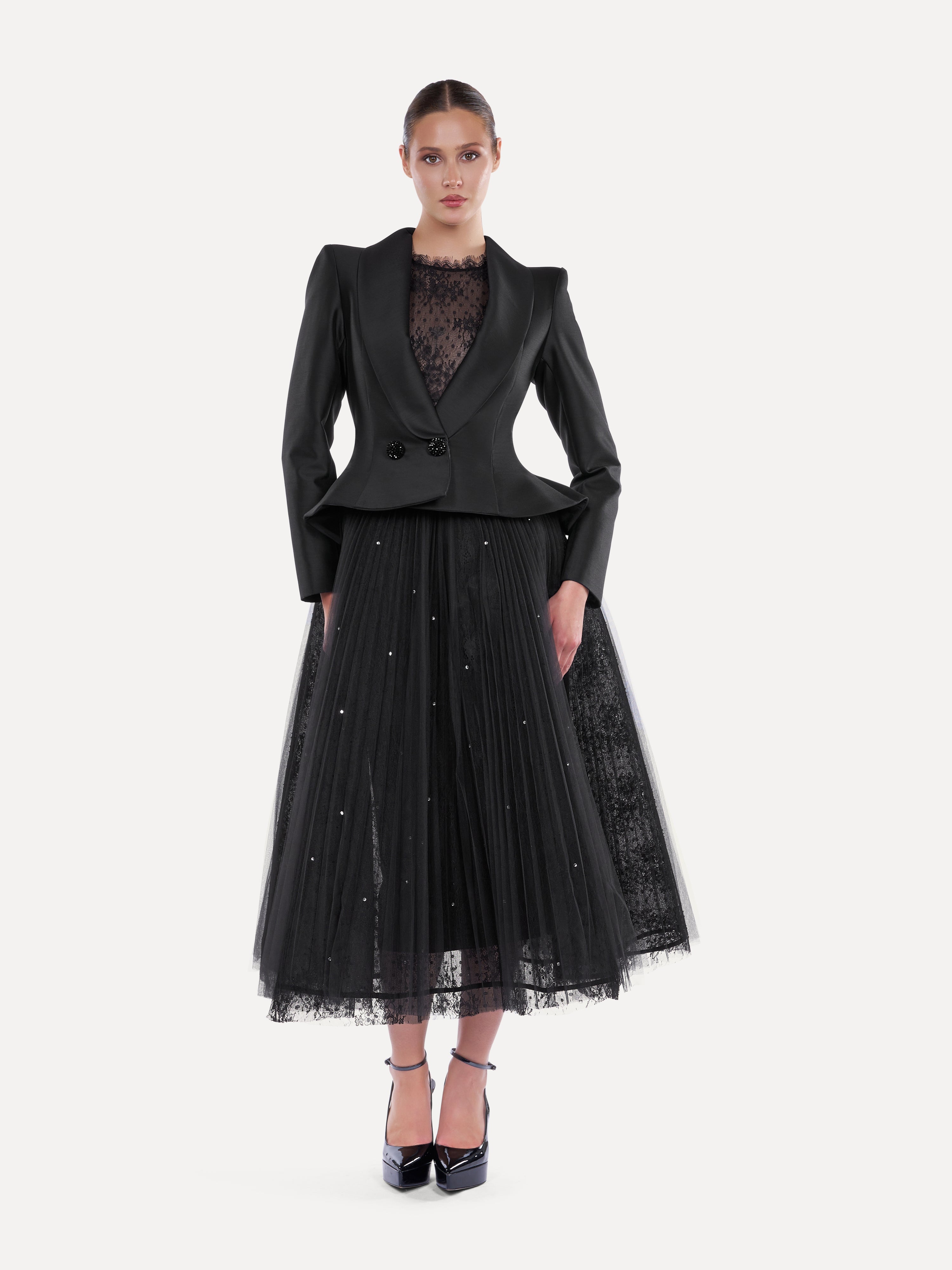 Costum elegant cu guler sal Araftu Couture