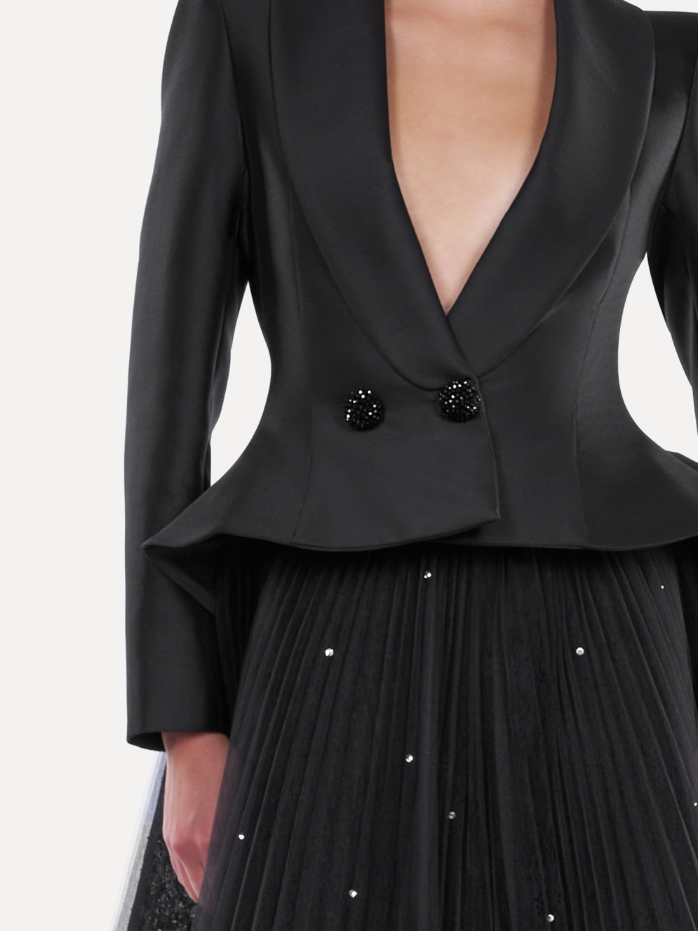 Costum elegant cu guler sal Araftu Couture
