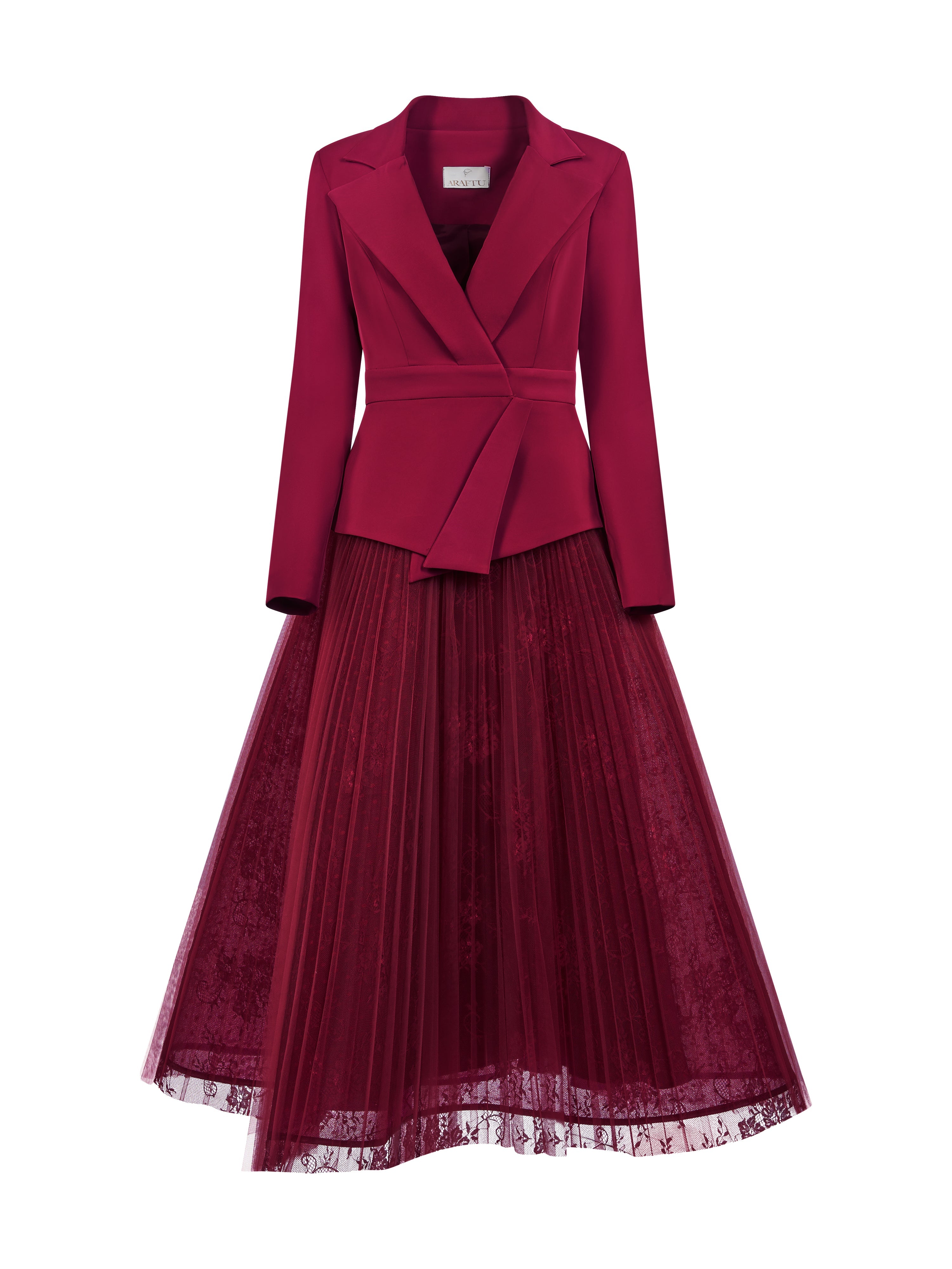 Costum cu fusta ampla din dantela Araftu Couture