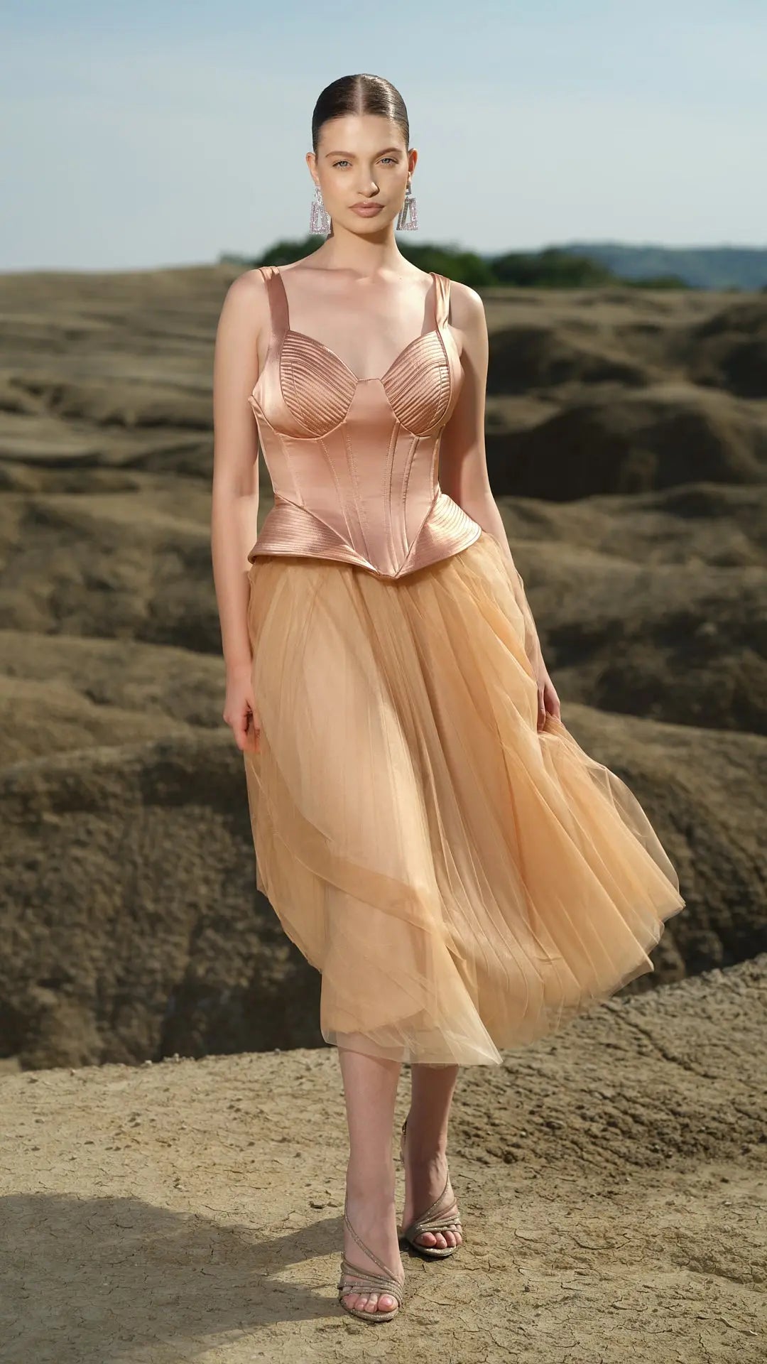 Corset cu peplum si detalii cusute Araftu Couture
