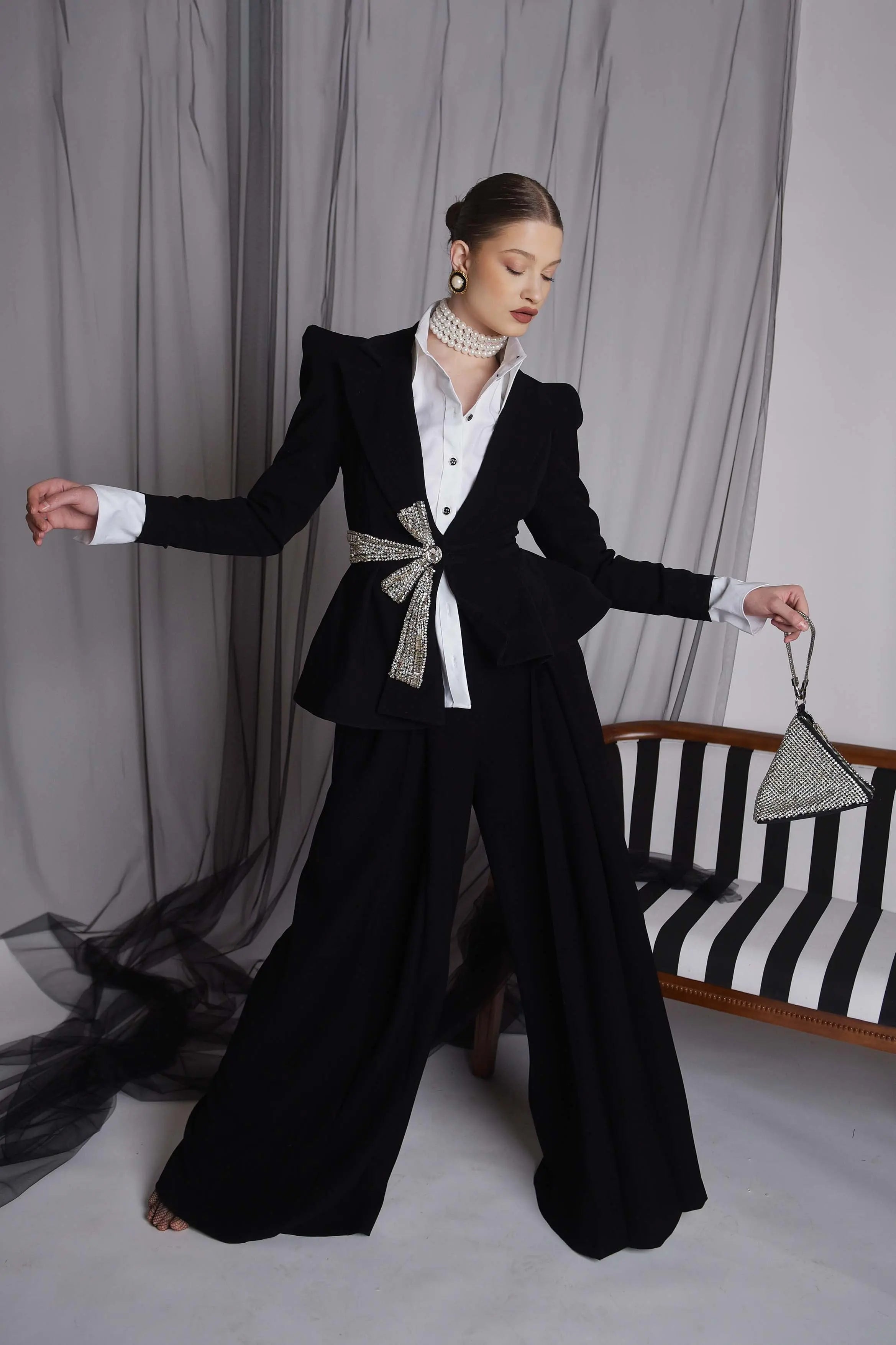 Costum elegant cu pantalon Araftu Couture