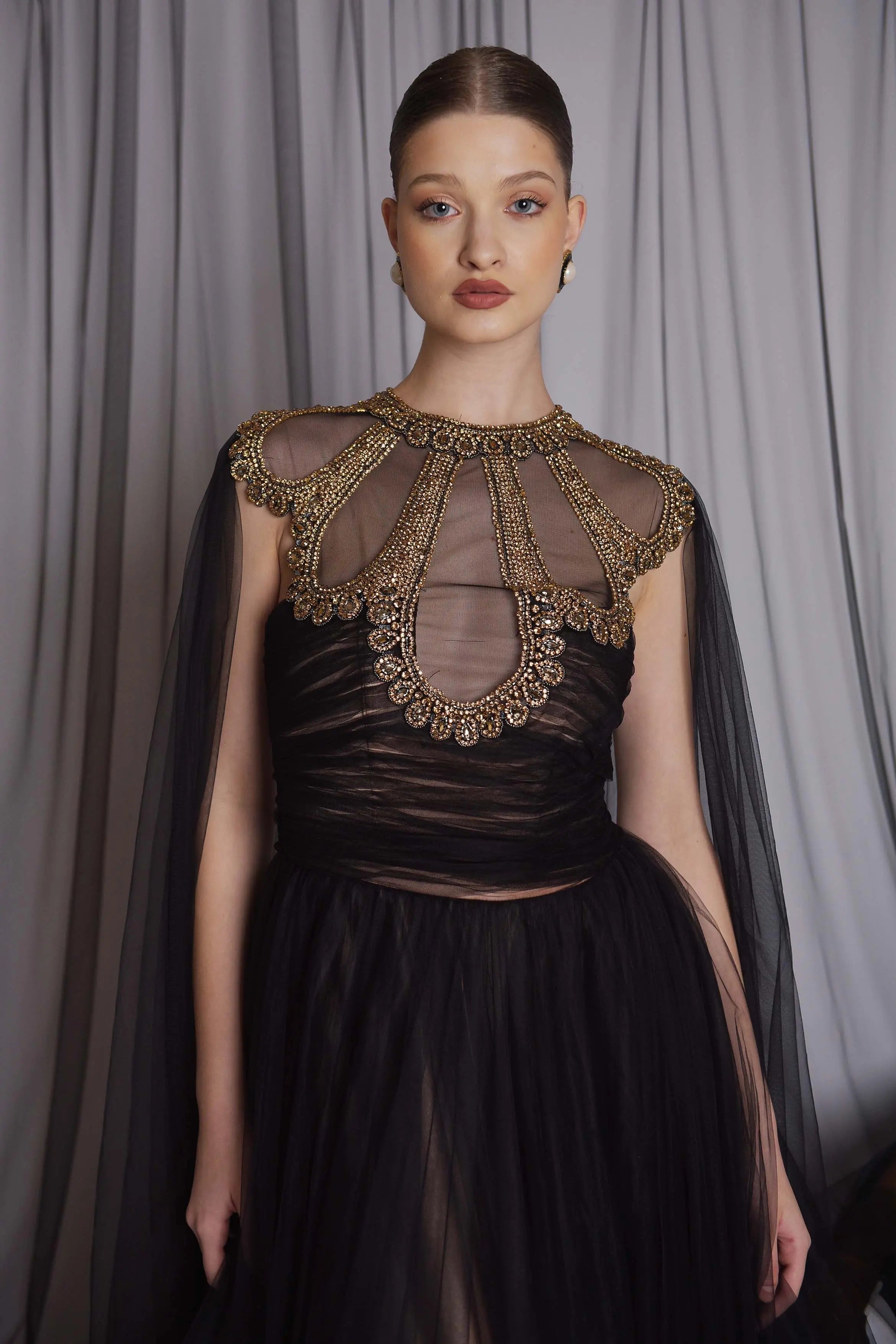 Rochie de seara cu guler din pietre Araftu Couture