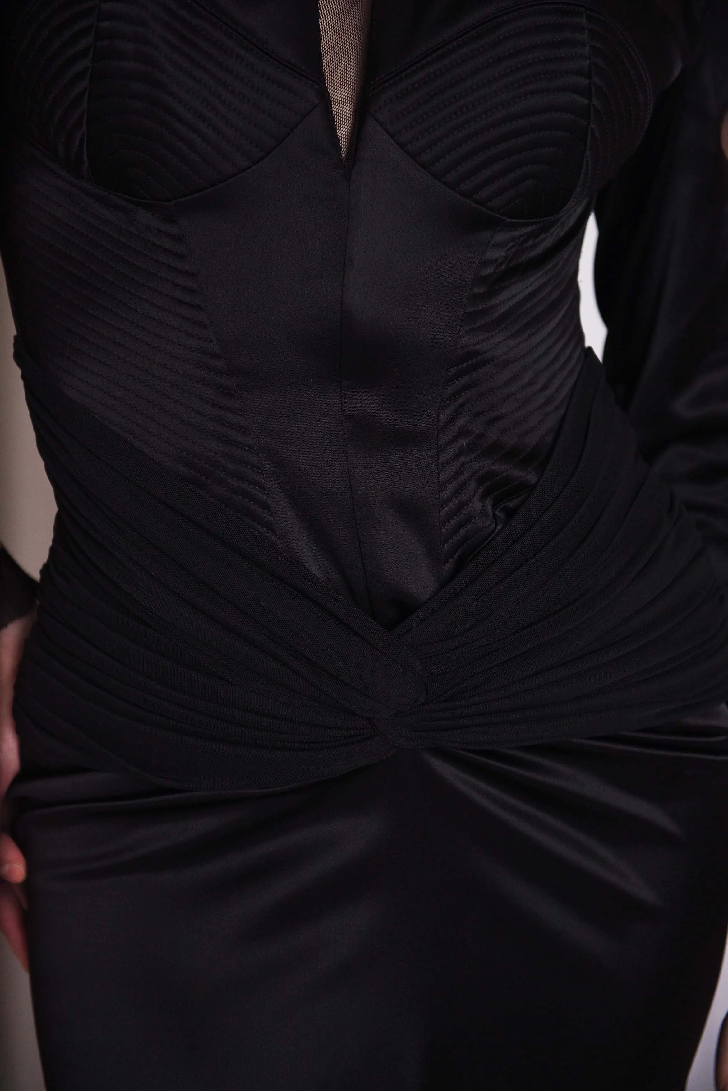 Rochie de seara cu trena si corset Araftu Couture