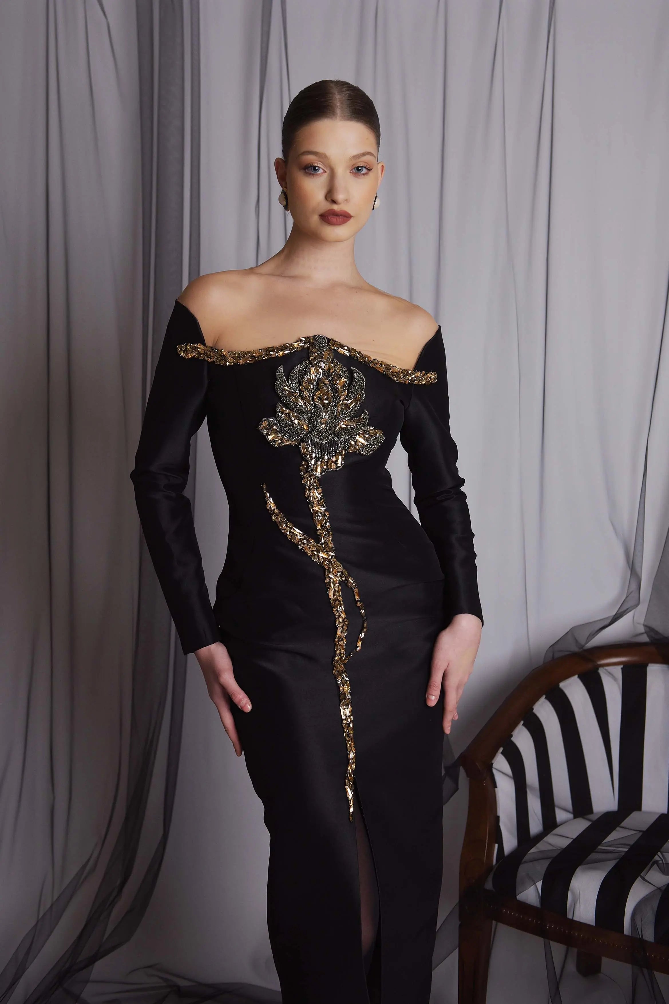 Rochie midi cu aplicatie 3D Araftu Couture