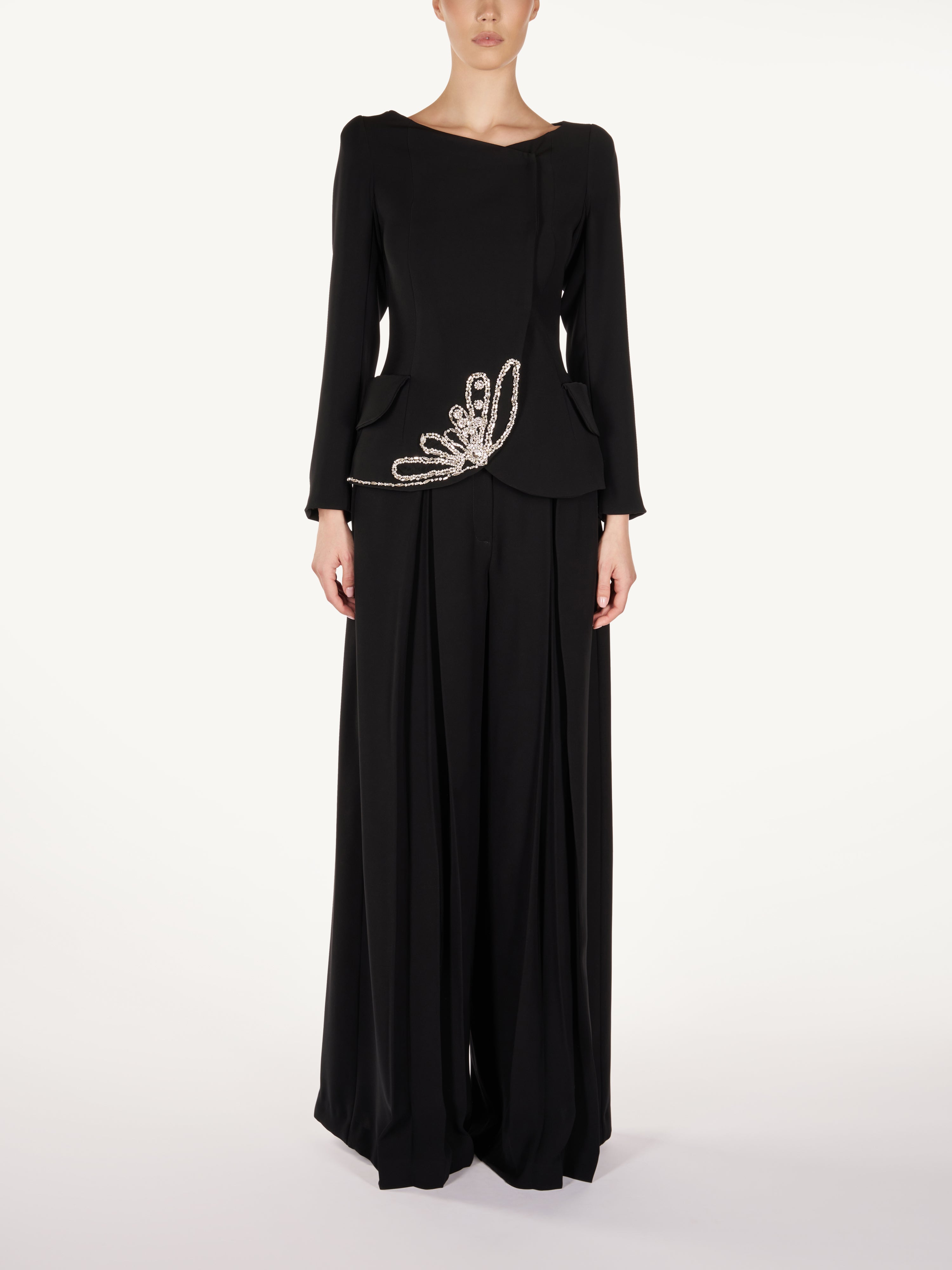 EMBROIDERY JACKET WITH EXTRA WIDE PANTS Araftu Couture