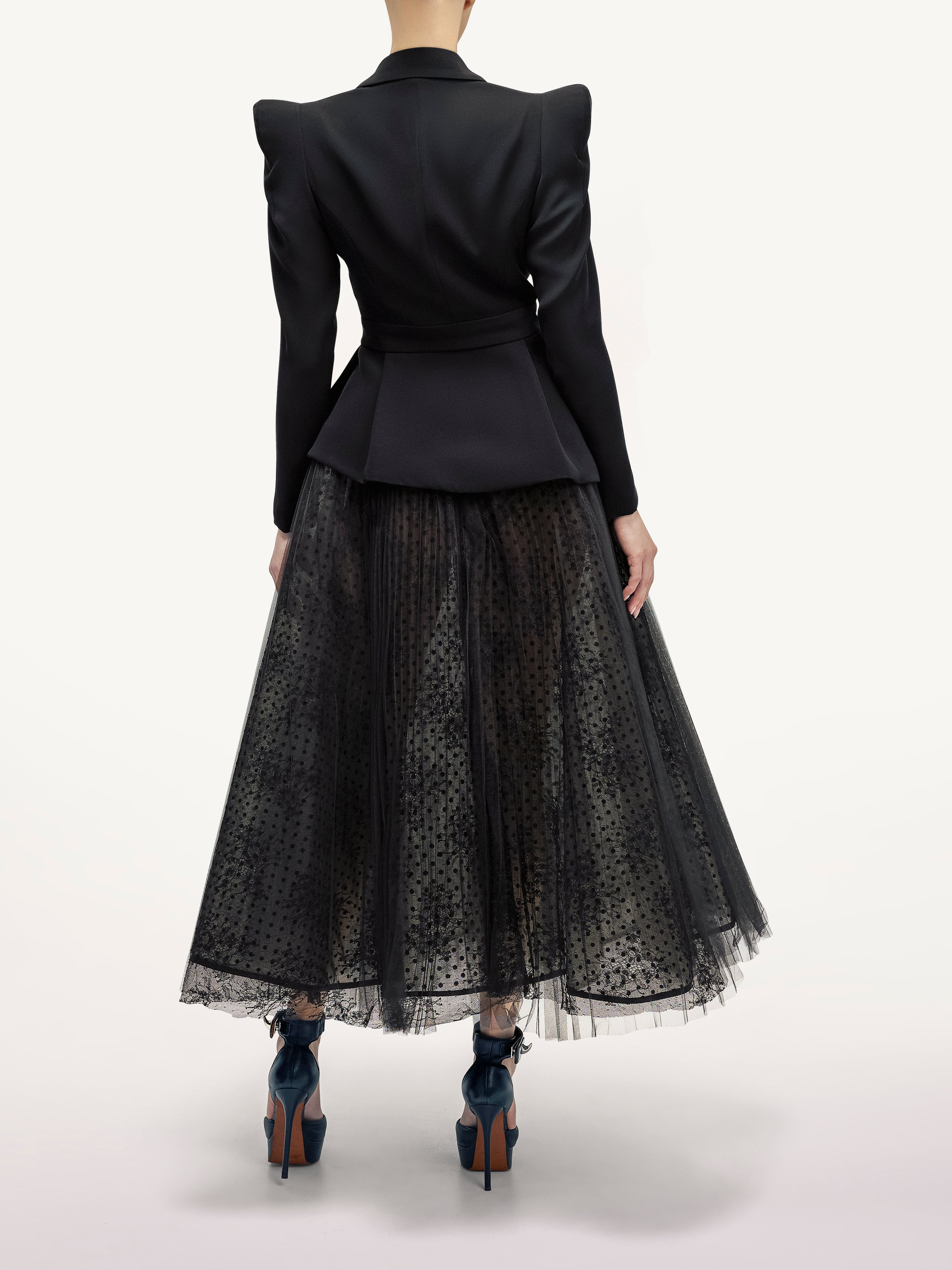 Costum Cu Peplum si Fusta din Dantela  Araftu Couture