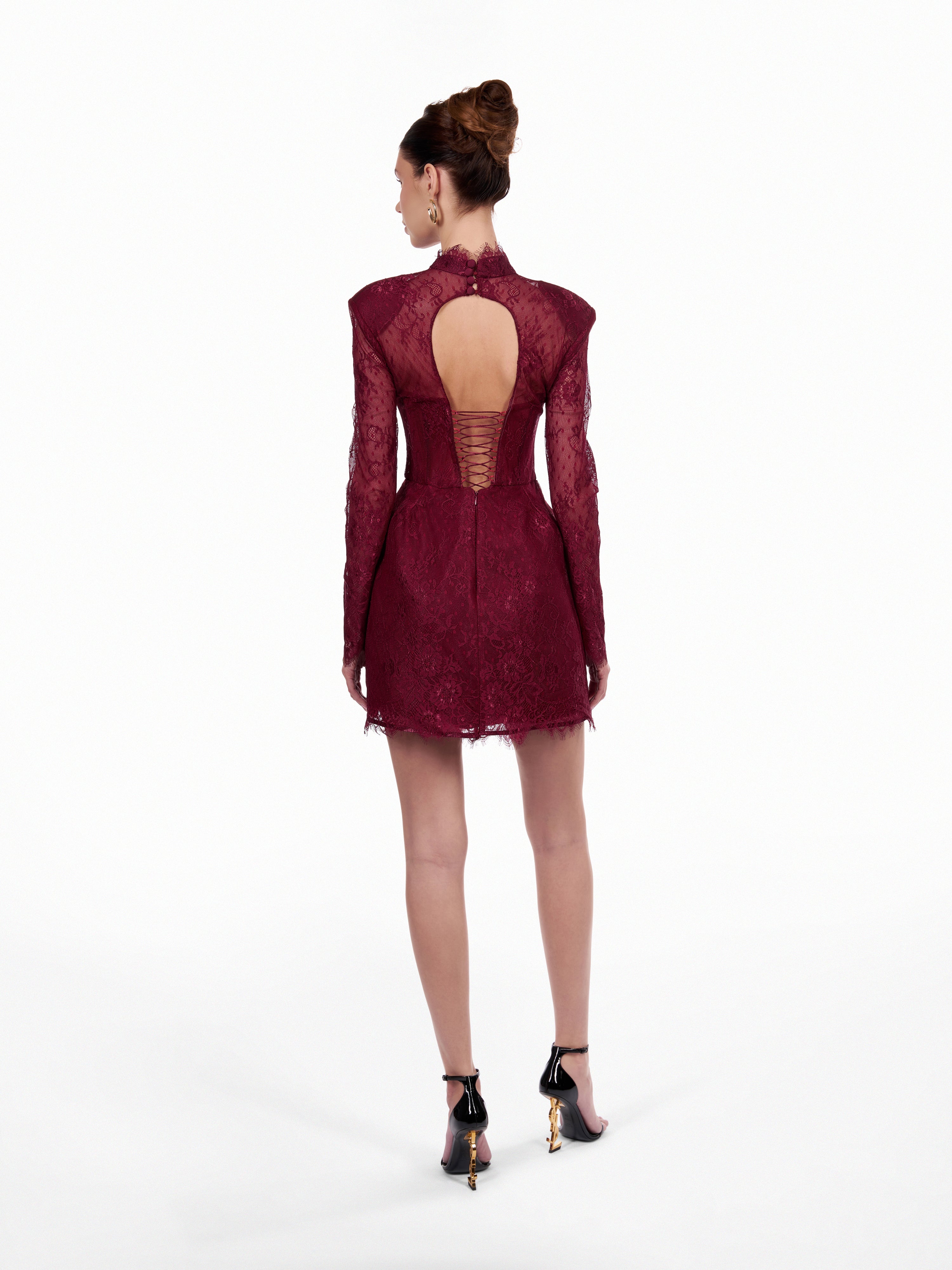 ROCHIE MINI DIN DANTELA  Araftu Couture