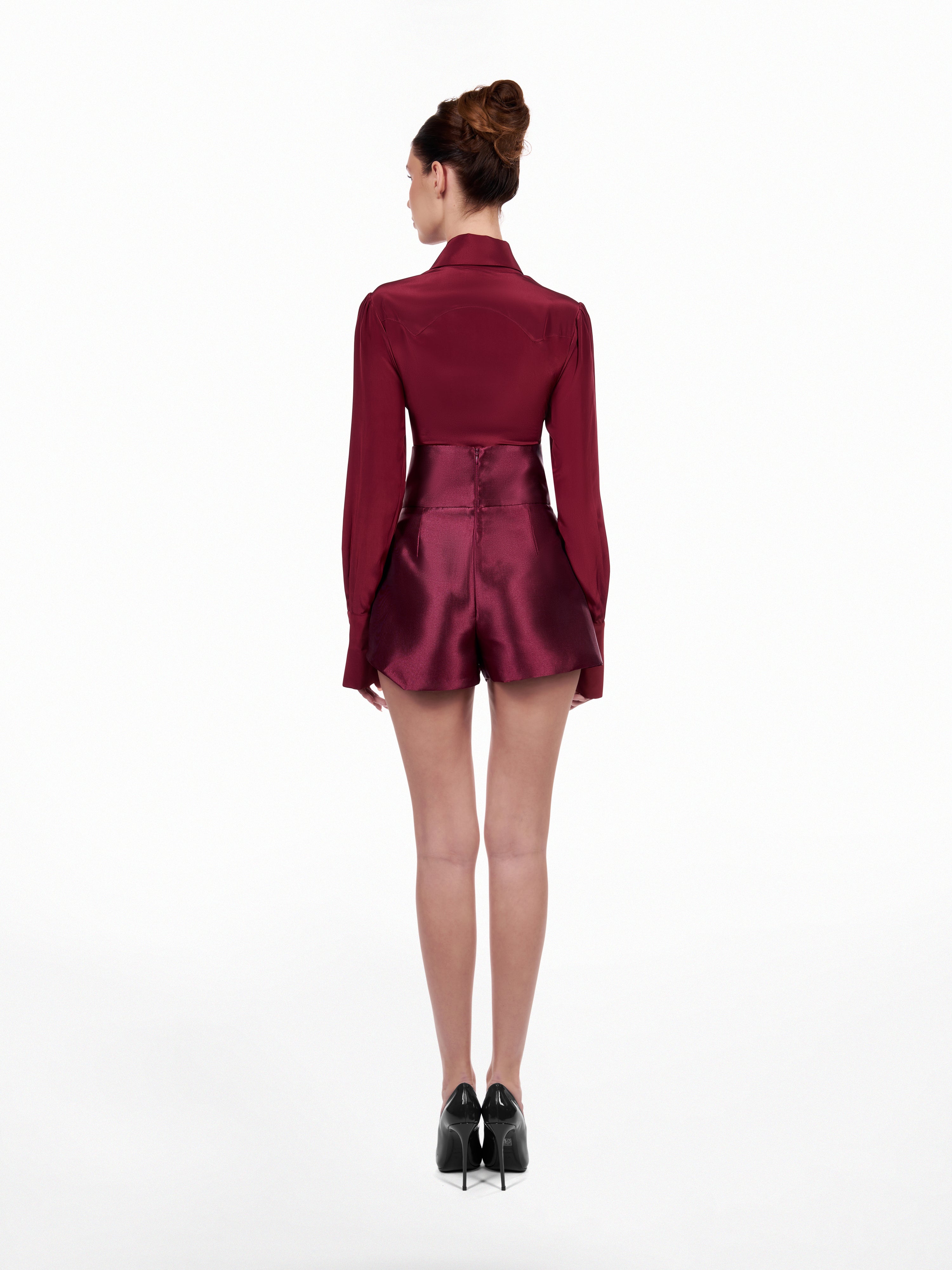 Pantaloni scurti asimetrici  Araftu Couture