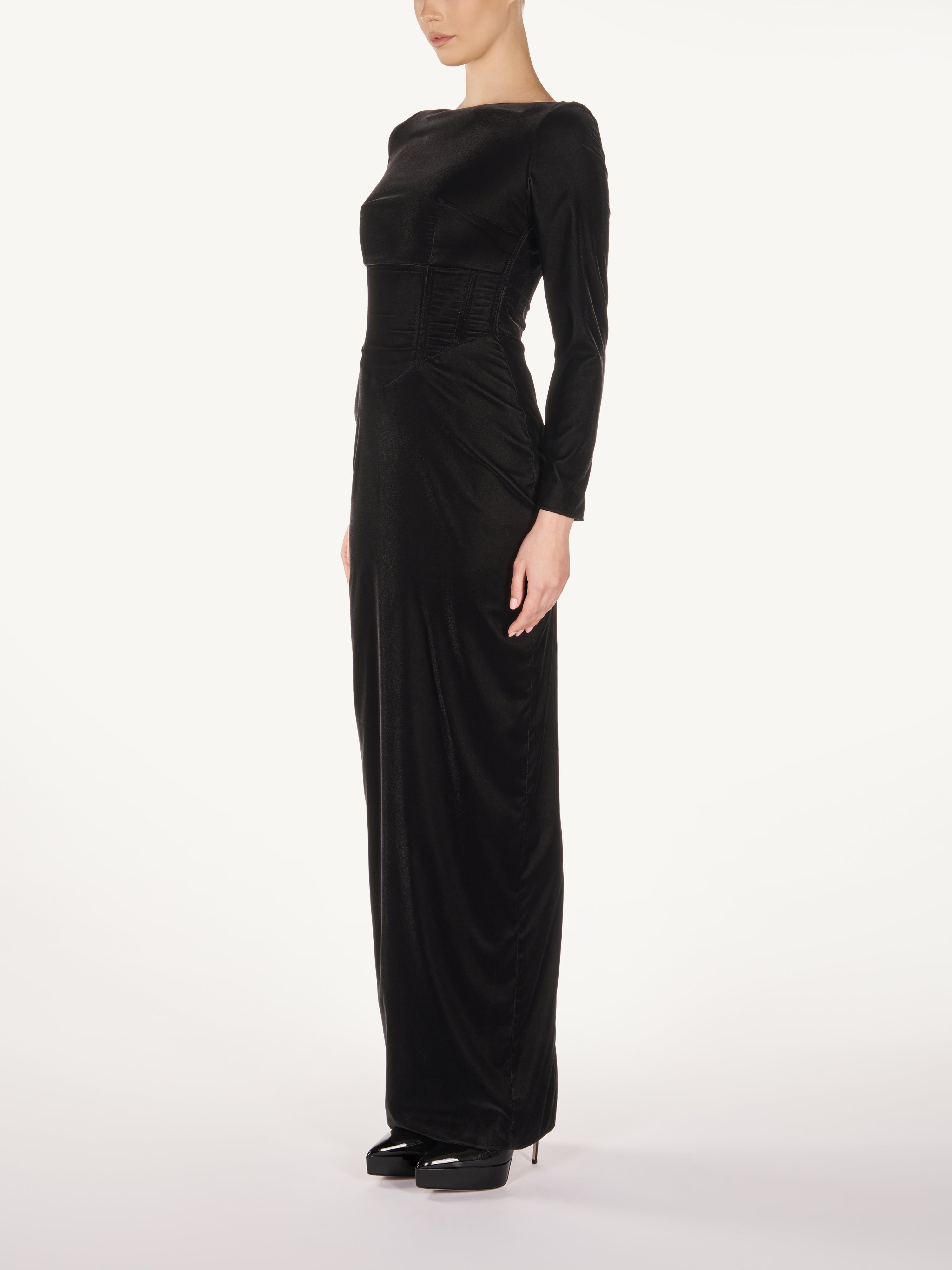 VELVET GOWN WITH CORSET DETAIL  Araftu Couture